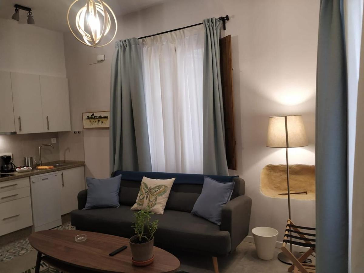 Gadeiras Suites - Apartamentos Turisticos De 2 Llaves كاديز المظهر الخارجي الصورة