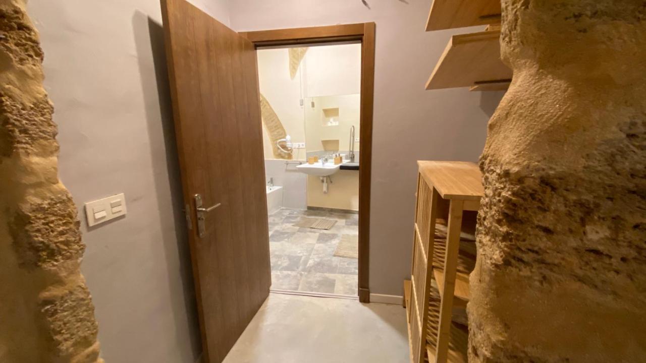 Gadeiras Suites - Apartamentos Turisticos De 2 Llaves كاديز المظهر الخارجي الصورة