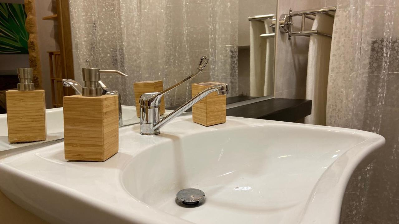 Gadeiras Suites - Apartamentos Turisticos De 2 Llaves كاديز المظهر الخارجي الصورة
